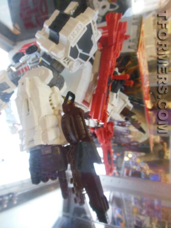 BotCon 2013   Transformers SDCC Images Gallery Metroplex, G1 5 Pack, Shockwaves' Lab  (30 of 101)